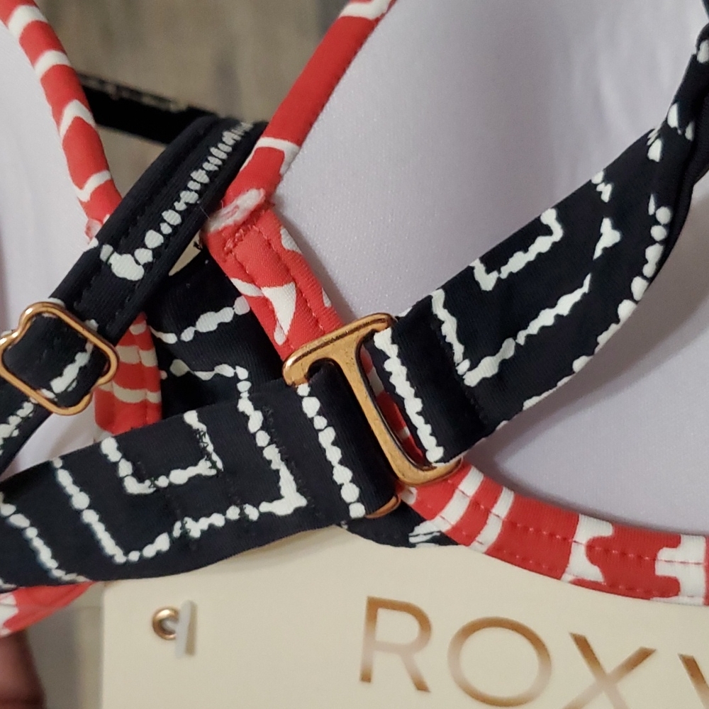 Small Roxy Mini Underwire Swim Top - Picture 13 of 13